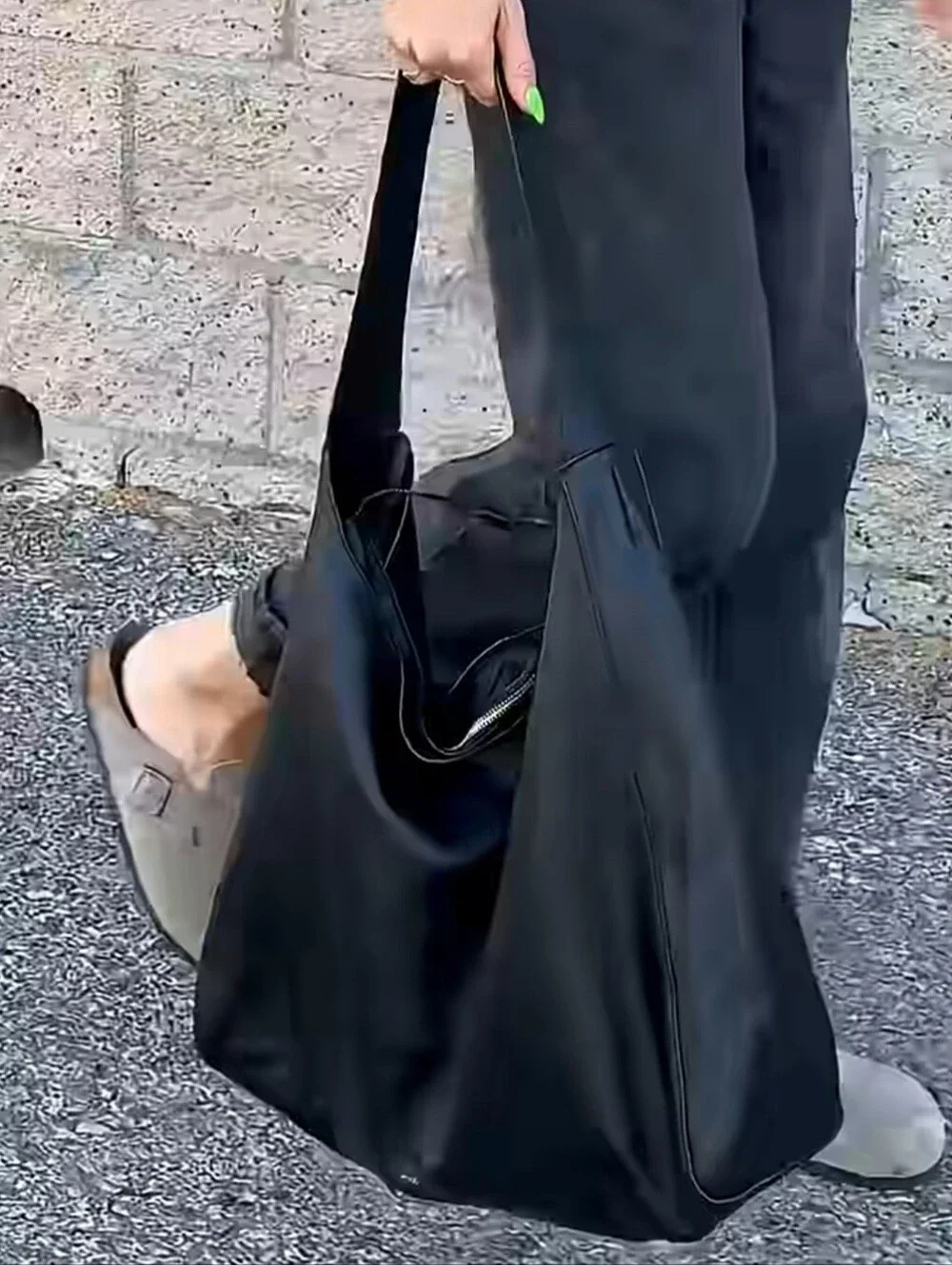 Minor History Overtime Tote